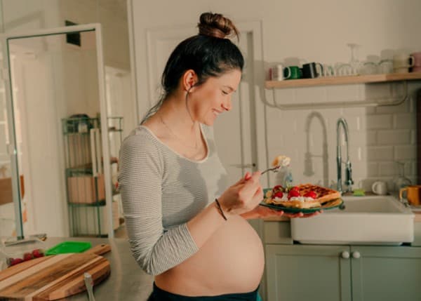 โภชนาการและสารอาหารระหว่างการตั้งครรภ์
