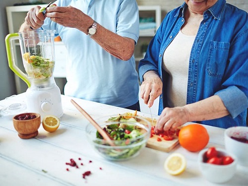 การกินเพื่อสุขภาพสำหรับผู้สูงอายุ