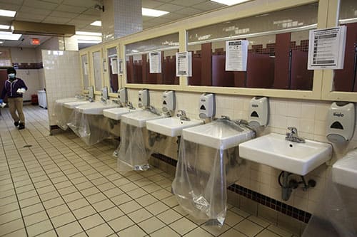 Healthy Tips to Visit Public Restroom